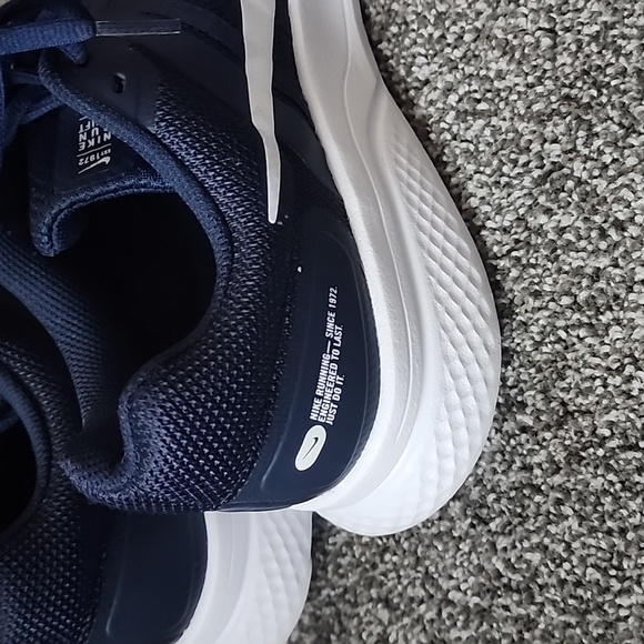 Men's Nike sneakers - Picture 7 of 7